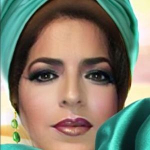 Meet your Posher, Amparo